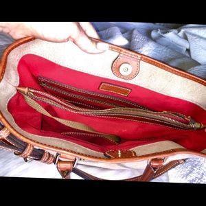 Dooney & Bourke purse